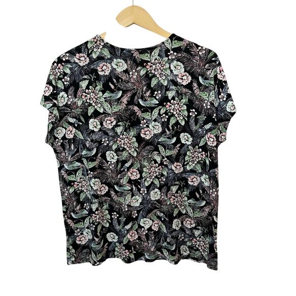 J. Jill Wearever Women's Pullover Top Botanical Dark‎ Floral Crewneck Cap Sleeve - Picture 3 of 7